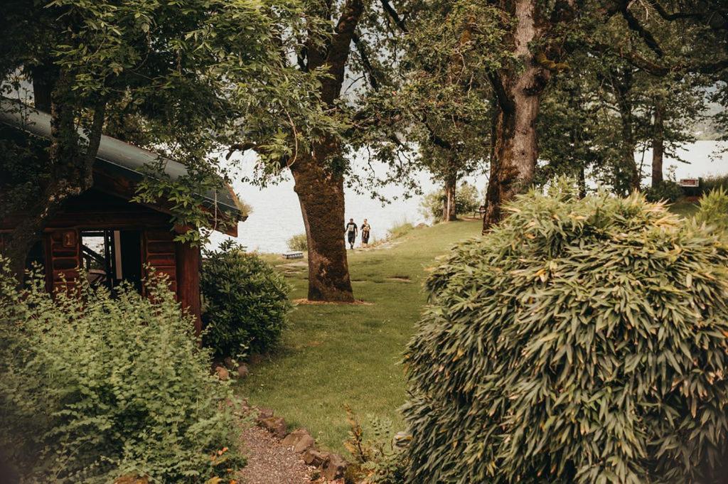 Wilder And Pine Riverside Cabins Stevenson Kültér fotó